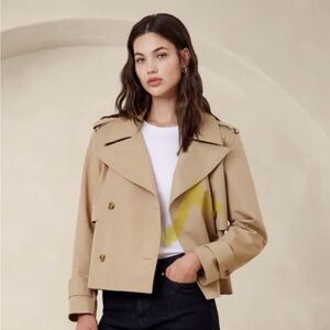 NEW Classic Beige Double-Breasted Women's Cropped Jacket